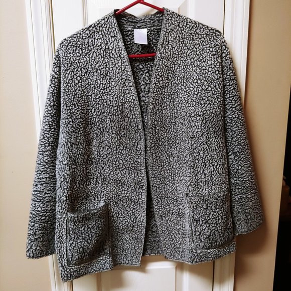 Secret Treasures Sweaters - Moving Sale last day 4/30 - comfy and warm EUC